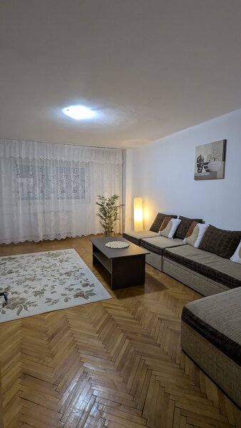 5 min Metrou Timpuri Noi Unirii, Apartament 3 camere Decomandat, 2 Bai, 2AC